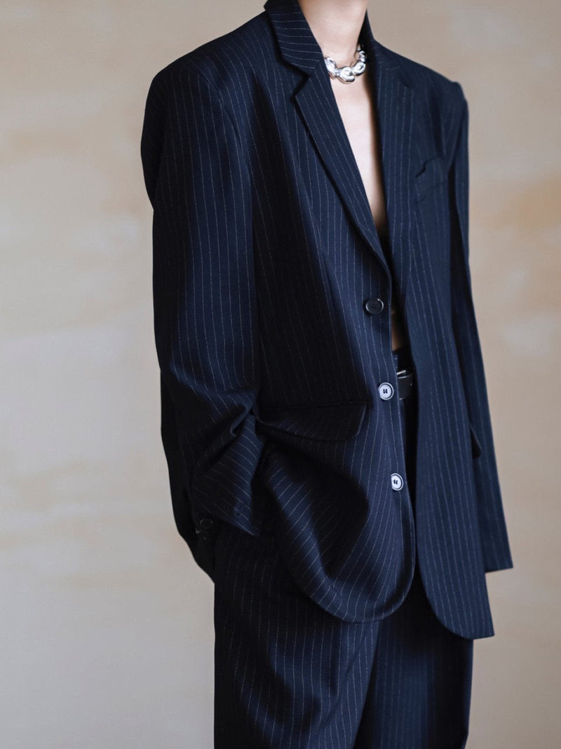 PIN STRIPE BUTTON DETAIL WOOL BLAZER