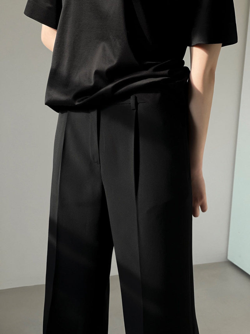 WIDE PIN TUCK TROUSERS