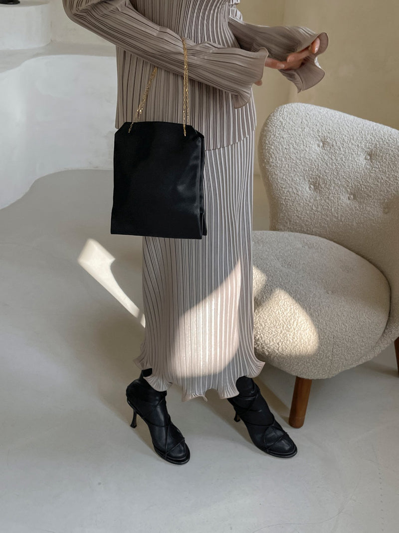 PLEATED WAVE MIDI SKIRT