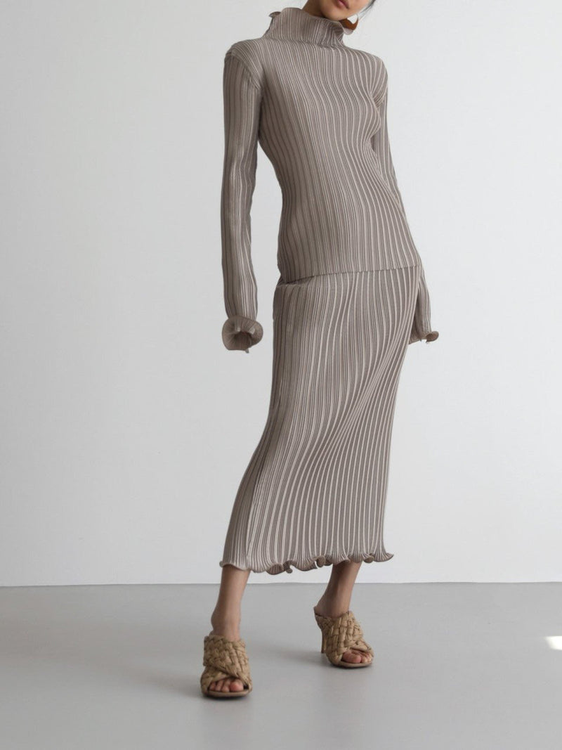 PLEATED WAVE MIDI SKIRT