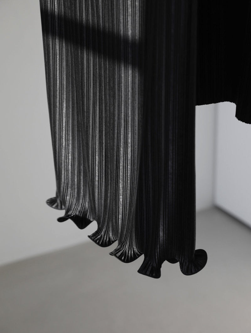 PLEATED WAVE MIDI SKIRT