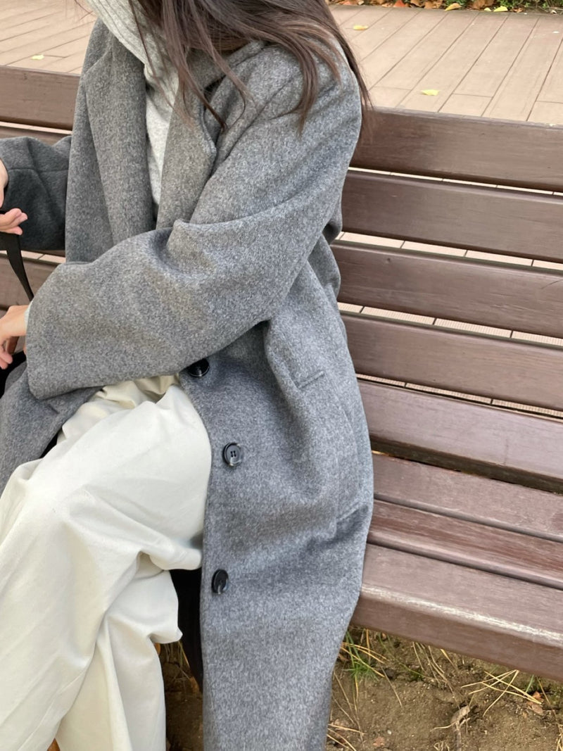 PREMIUM WOOL THREE BUTTON OVERSIZED COAT