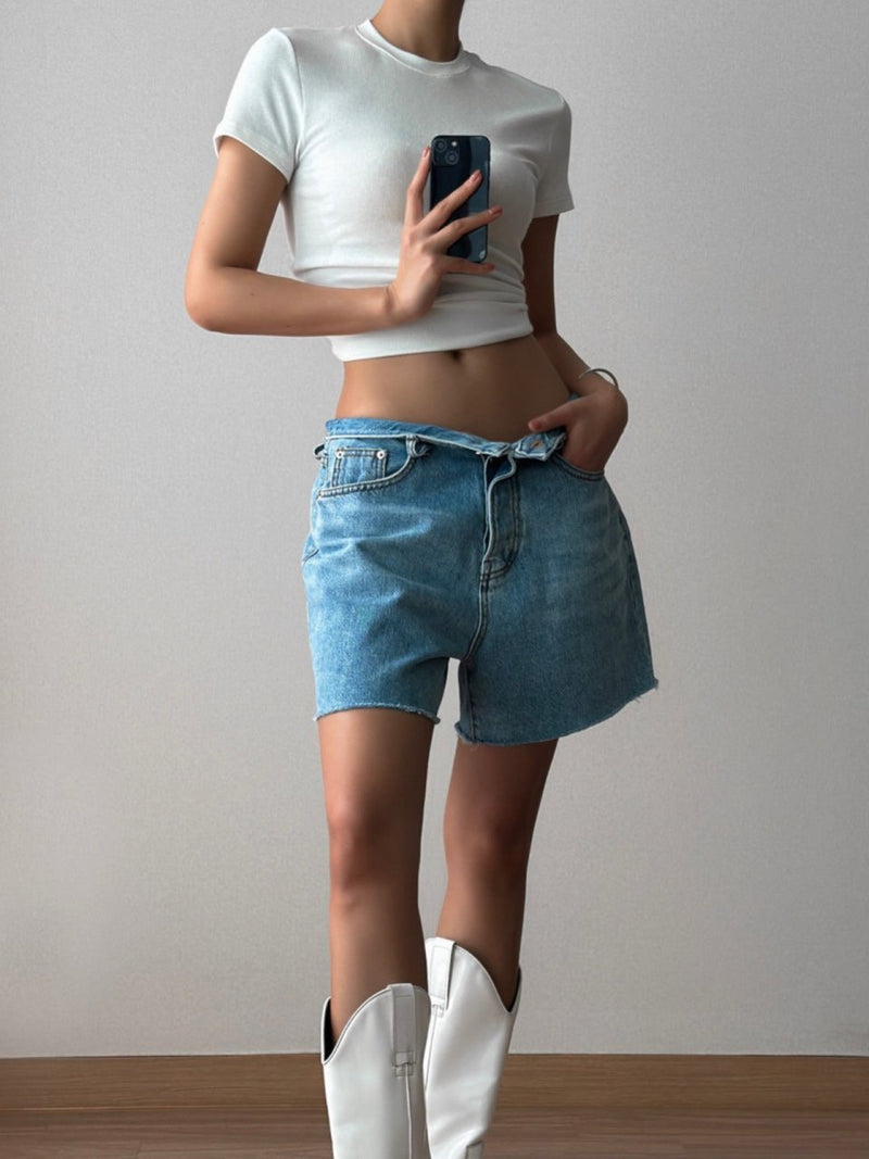 RIBBED SLIM CREWNECK T-SHIRT