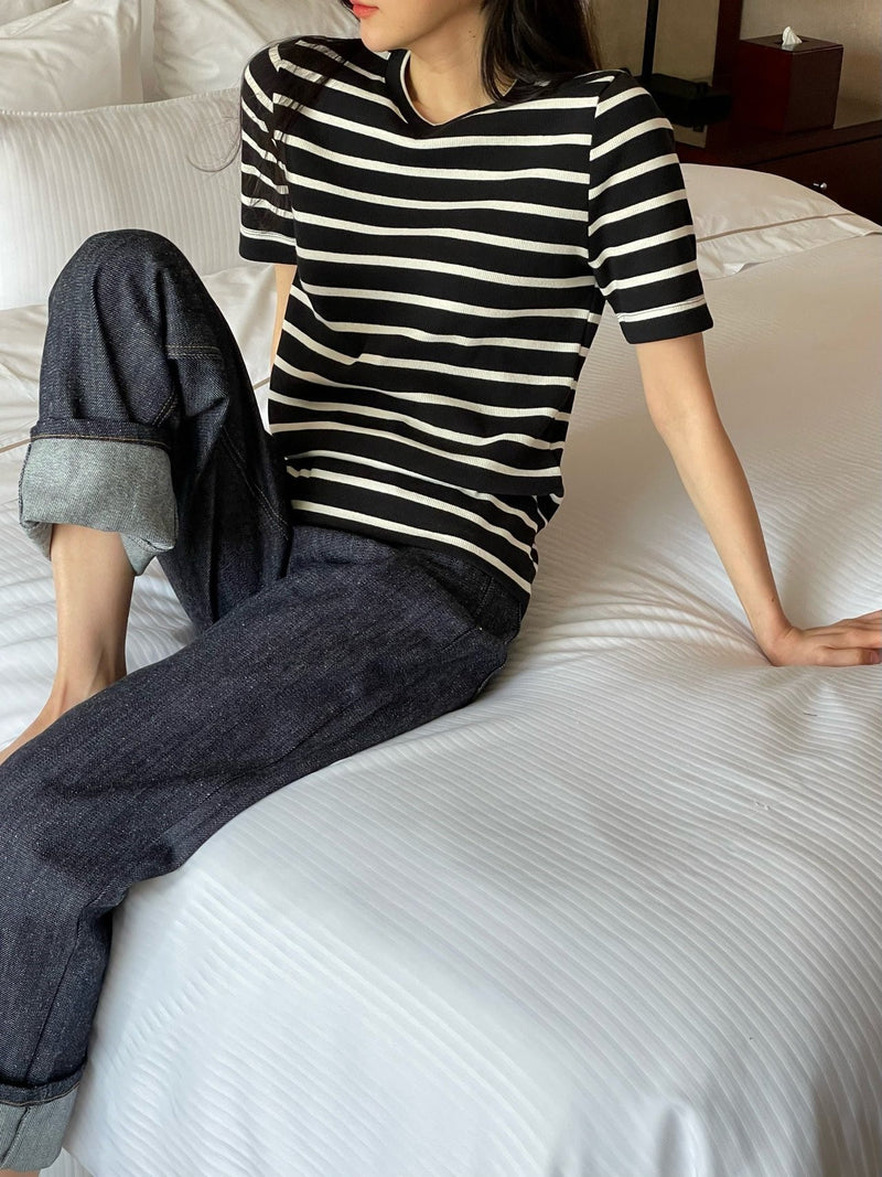 RIBBED STRIPED T-SHIRT