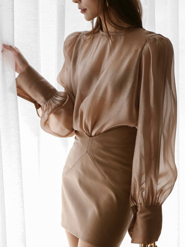 SHEER VOLUME BLOUSE