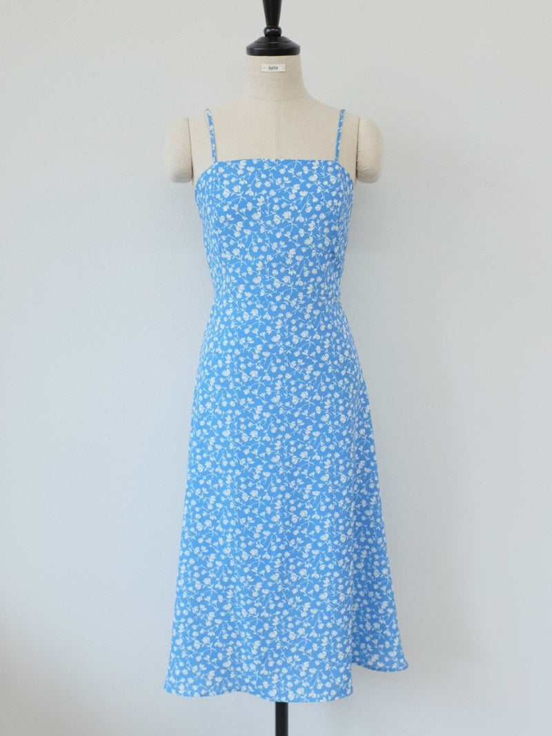 SHOESTRING STRAP FLORAL DRESS