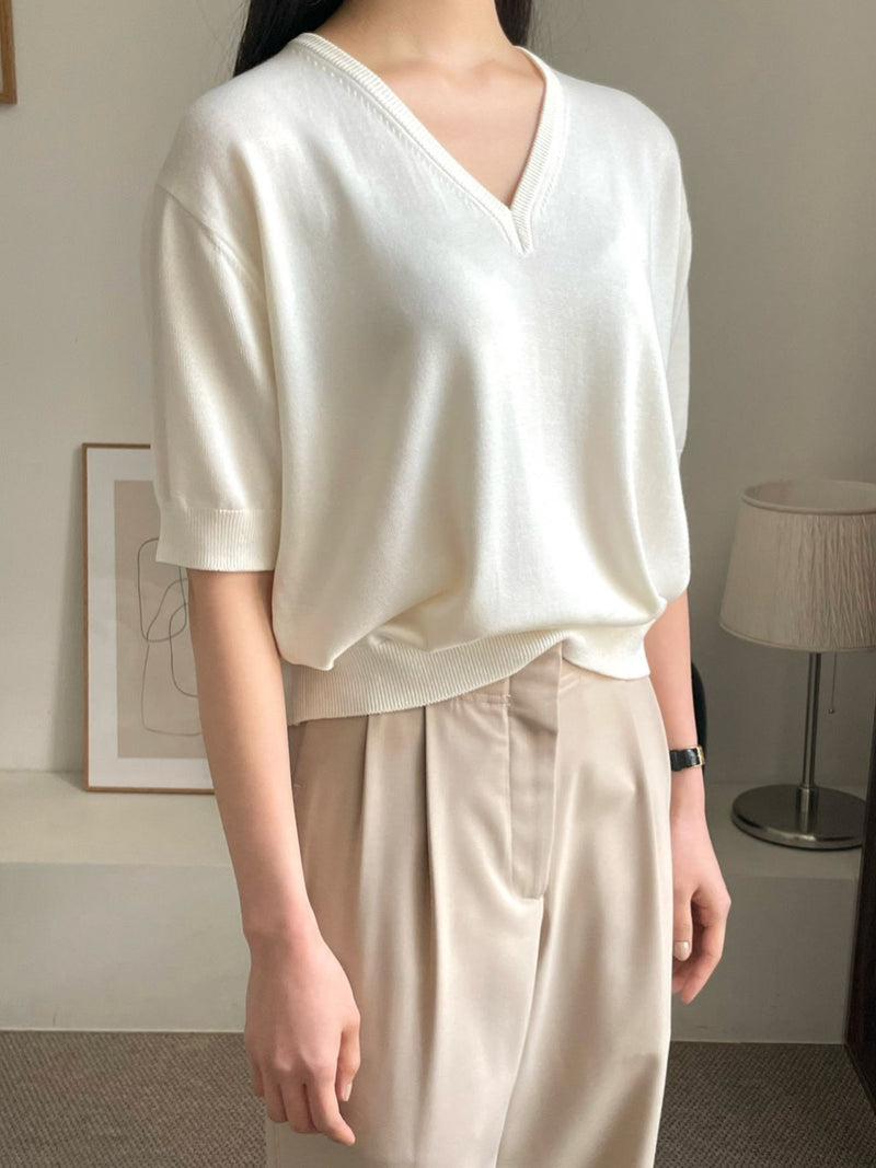 SILK BAMBOO V-NECK KNIT