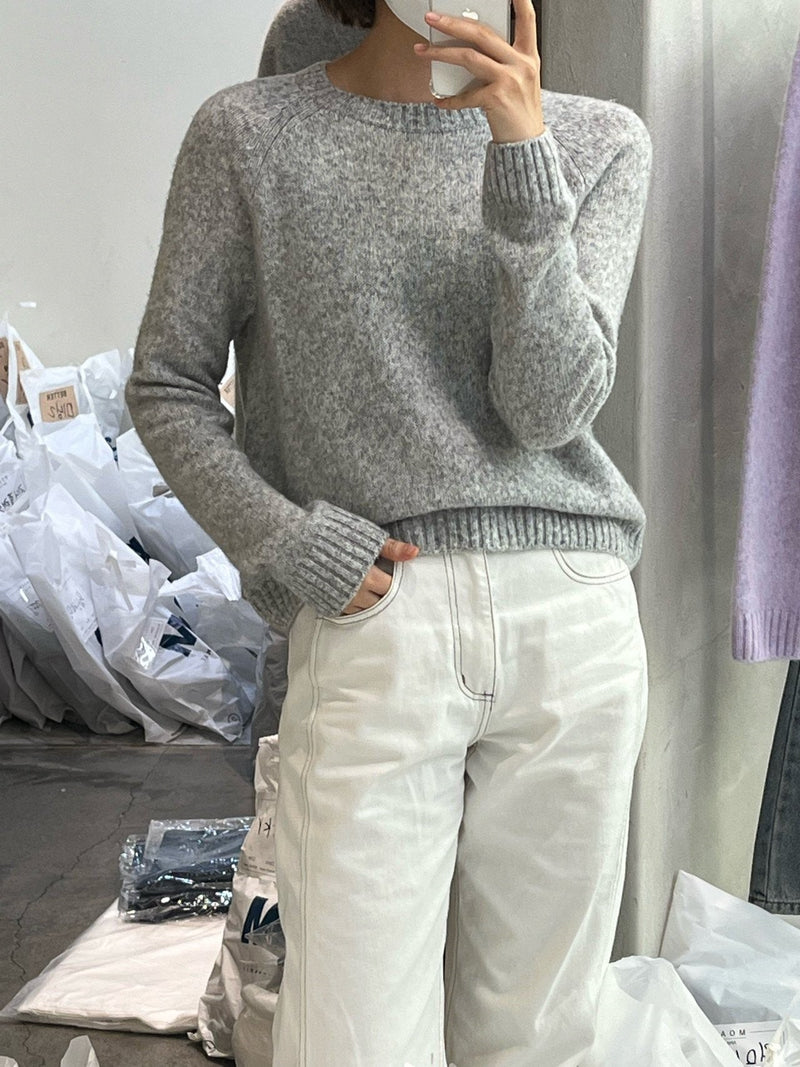 MERINO WOOL O-NECK KNIT