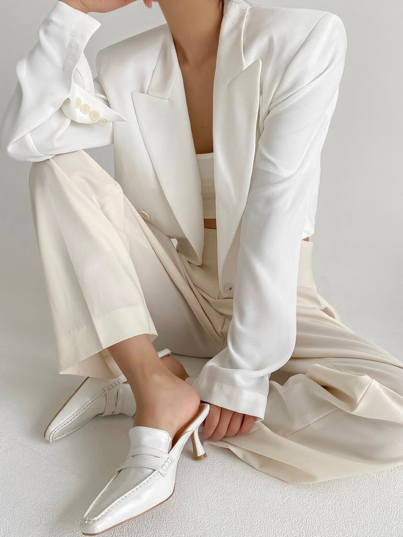 SUMMER CROPPED CREPE BLAZER