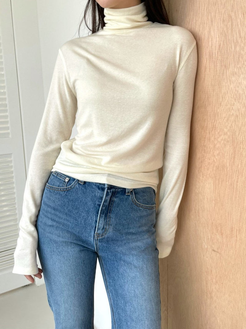 TENCEL WOOL TURTLENECK