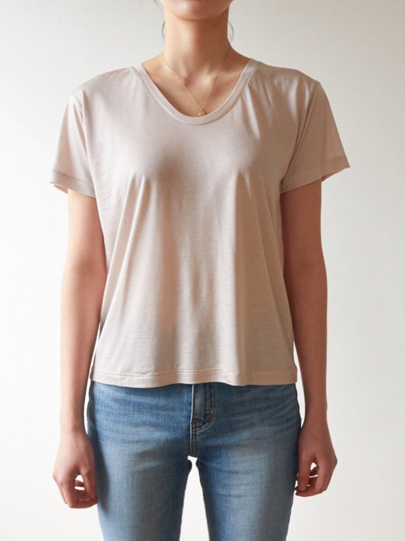 TOTEME U-NECK T-SHIRT