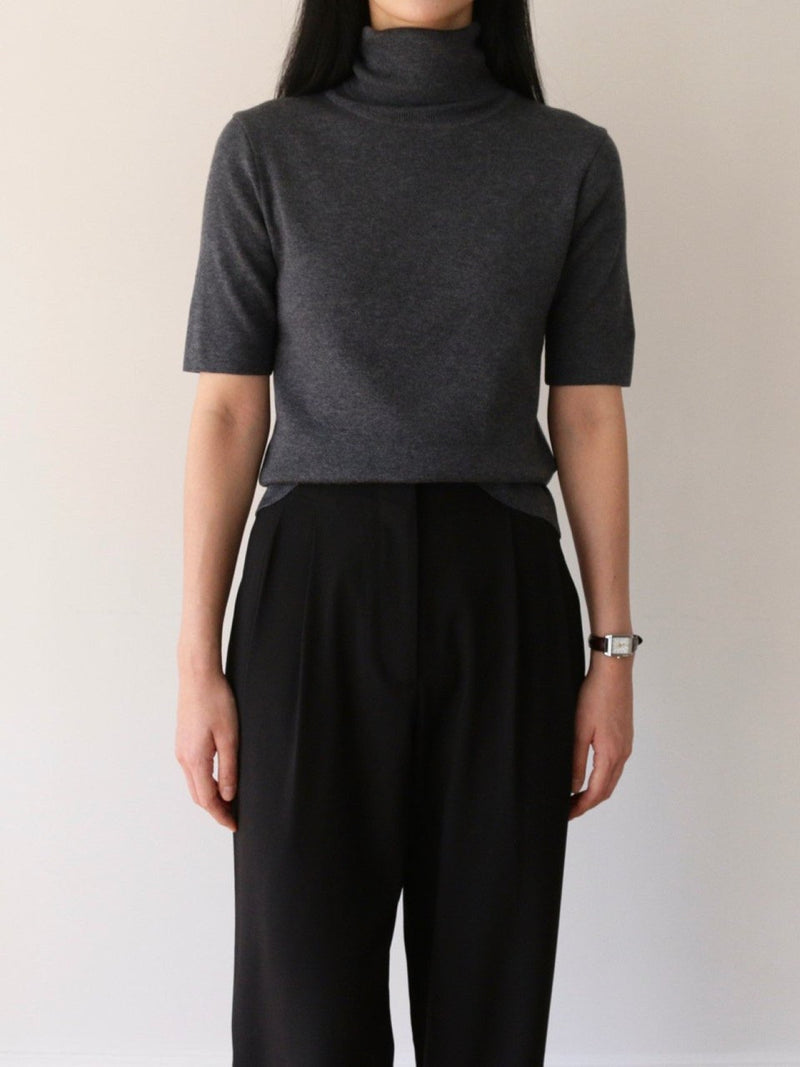 TURTLENECK HALF SLEEVE KNIT