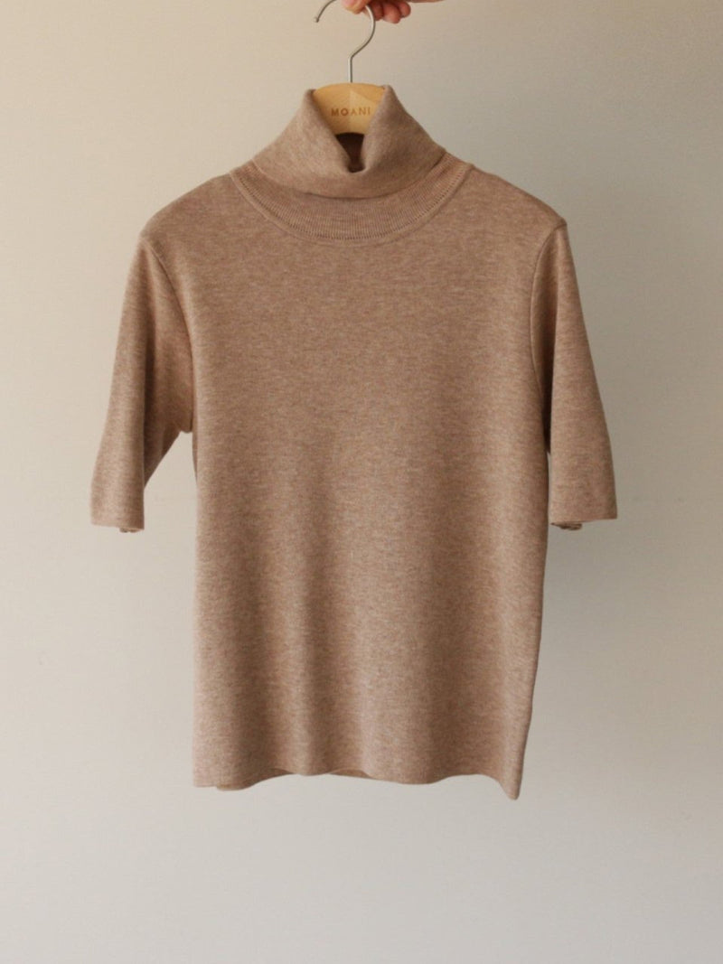 TURTLENECK HALF SLEEVE KNIT