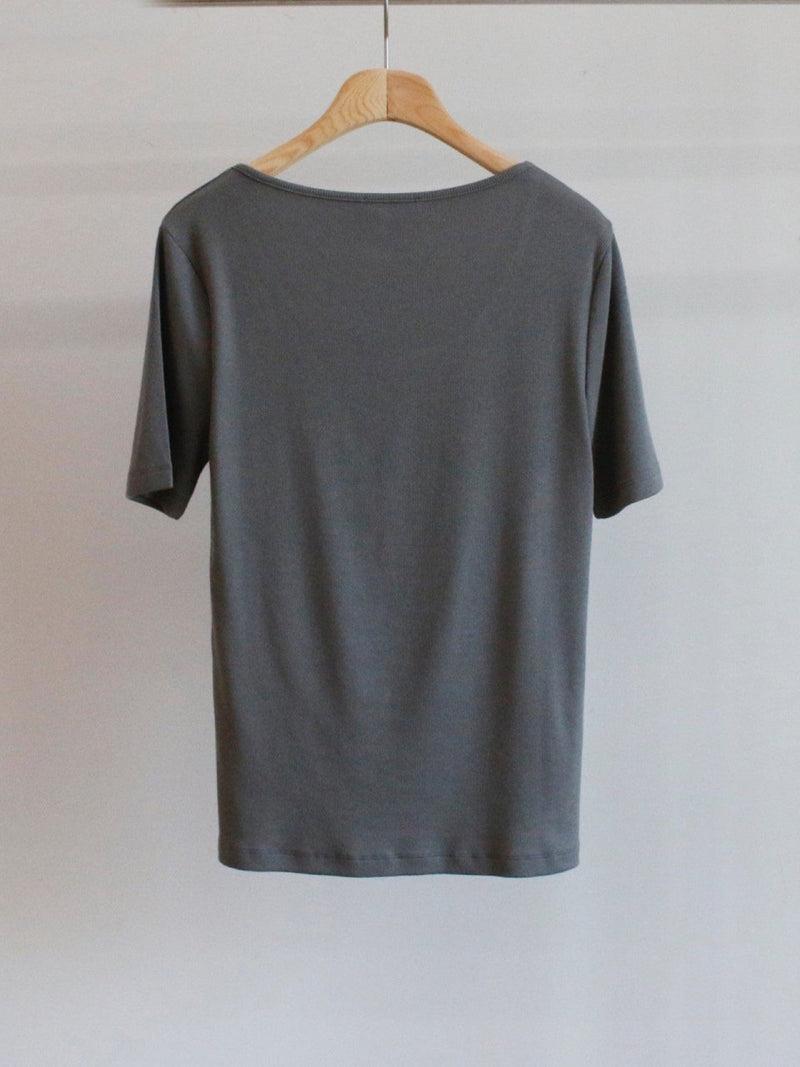 U NECK RIBBED T-SHIRT