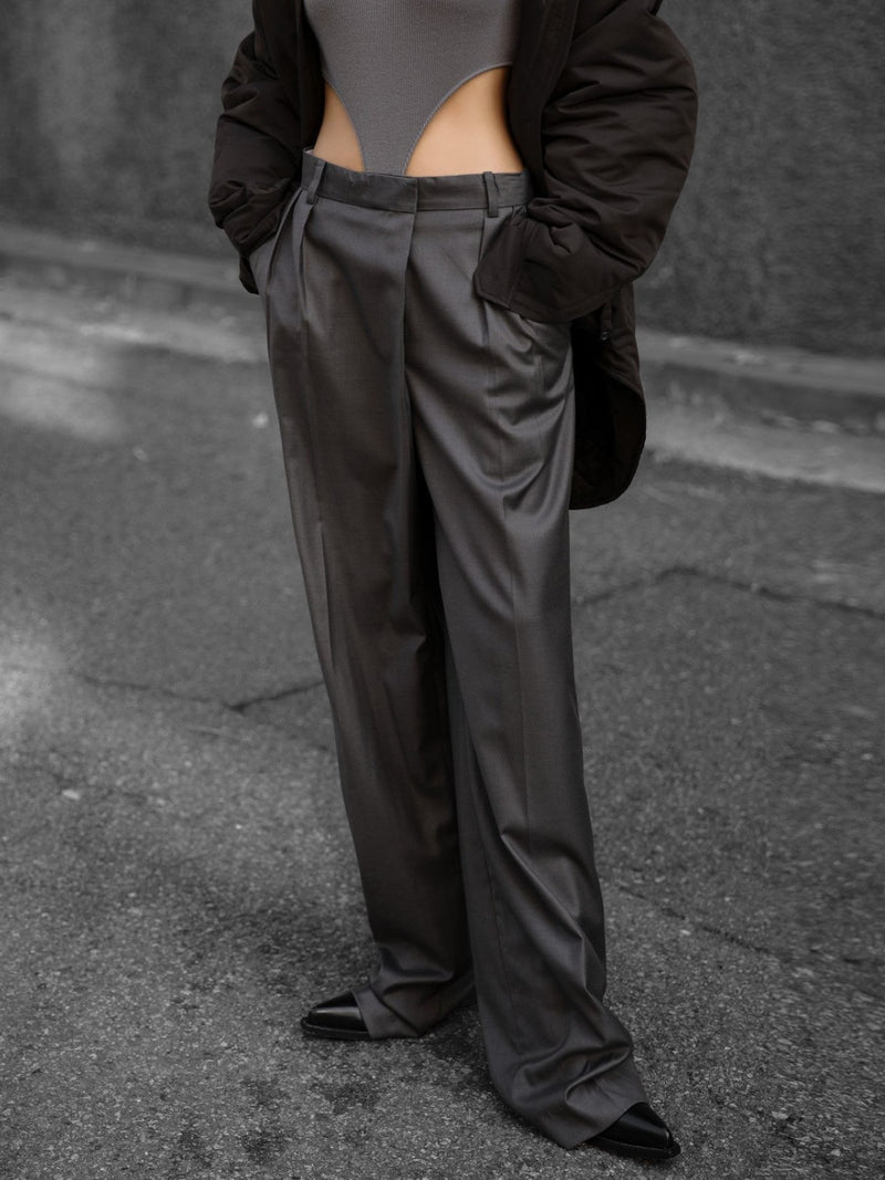 UNBALANCED FLY HIGH RISE WIDE TROUSERS