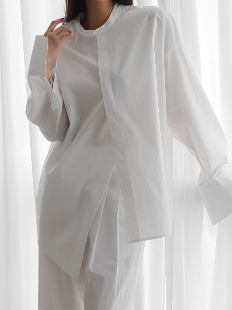 UNBALANCED FRONT SLIT DETAIL COTTON BLOUSE