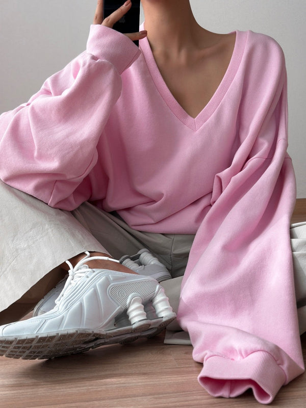 OVERSIZED V-NECK SWEATSHIRT