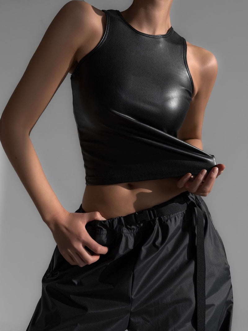 VEGAN LEATHER CROPPED SLEEVELESS TANK