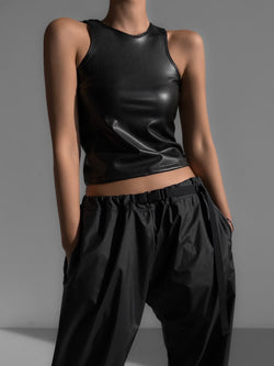 VEGAN LEATHER CROPPED SLEEVELESS TANK