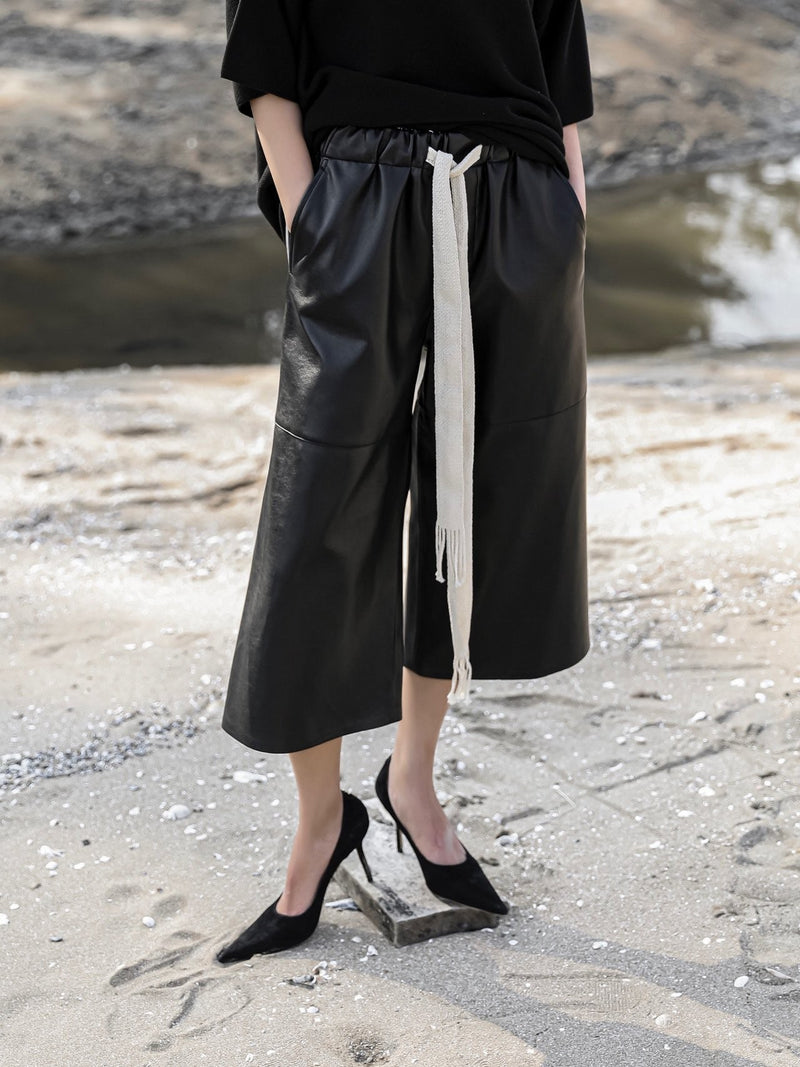 VEGAN LEATHER DRAWSTRING CULOTTE TROUSERS