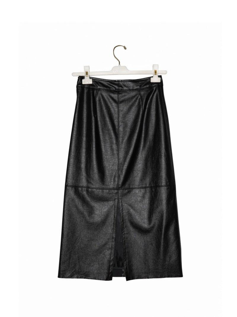 VEGAN LEATHER FLARED SKIRT WITH BACK SLIT