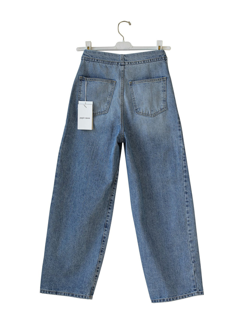 VOLUME WASHED BLUE DENIM JEANS