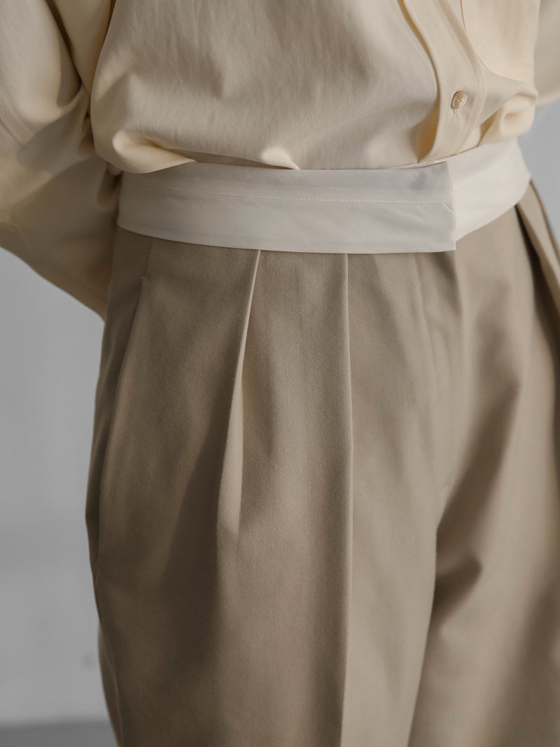 WAIST LINED DETAIL WIDE PIN TUCK TROUSERS