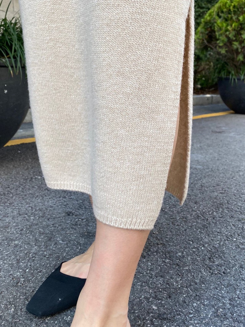 WOOL CASHMERE KNIT SKIRT WITH SLIT