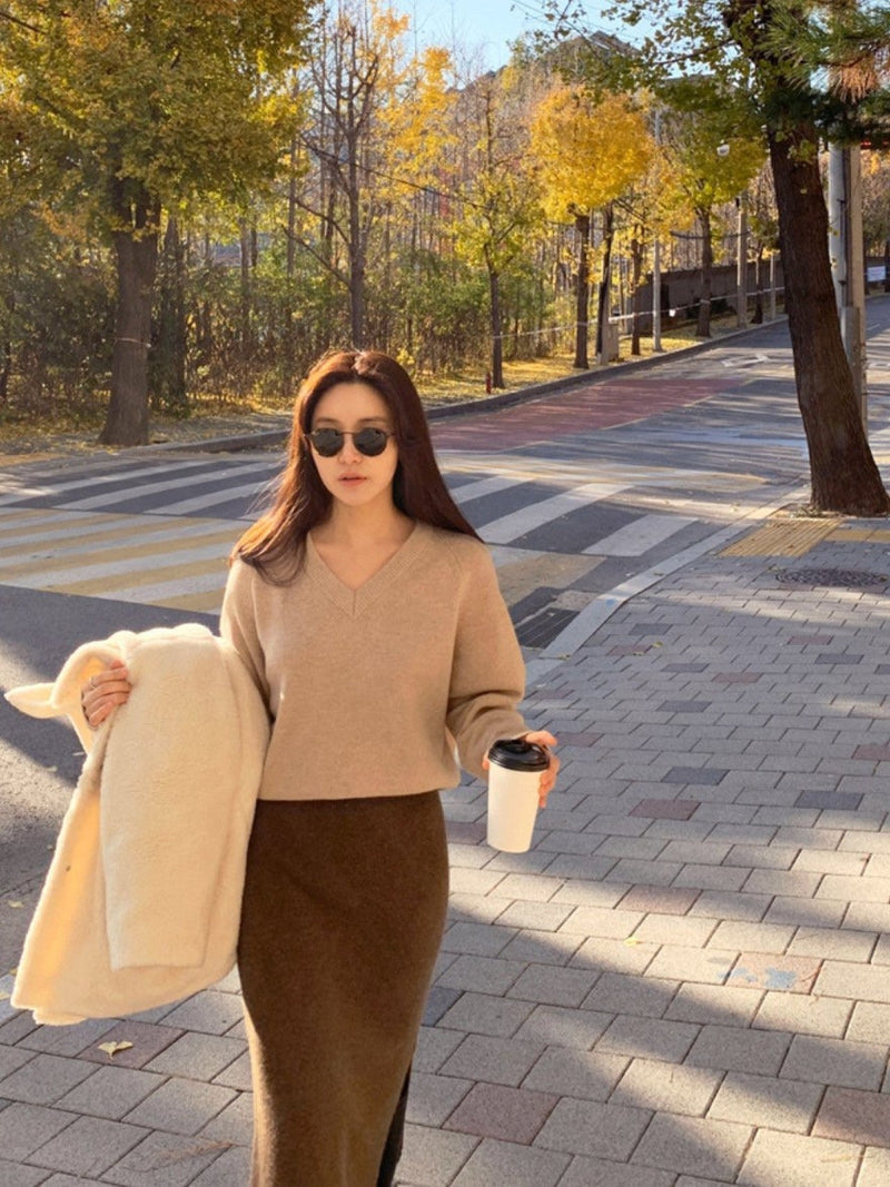 WOOL CASHMERE KNIT SKIRT WITH SLIT