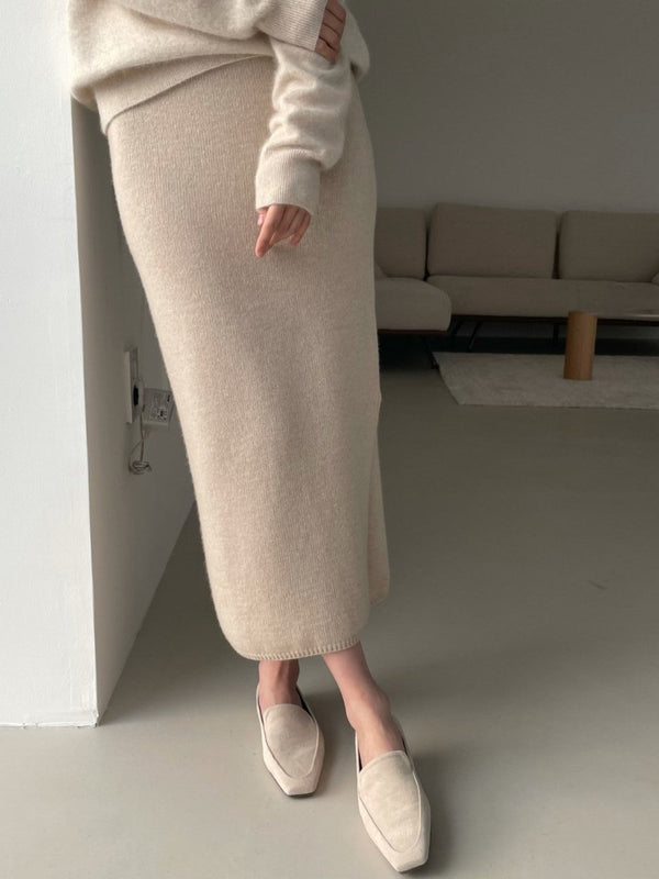 WOOL CASHMERE KNIT SKIRT WITH SLIT