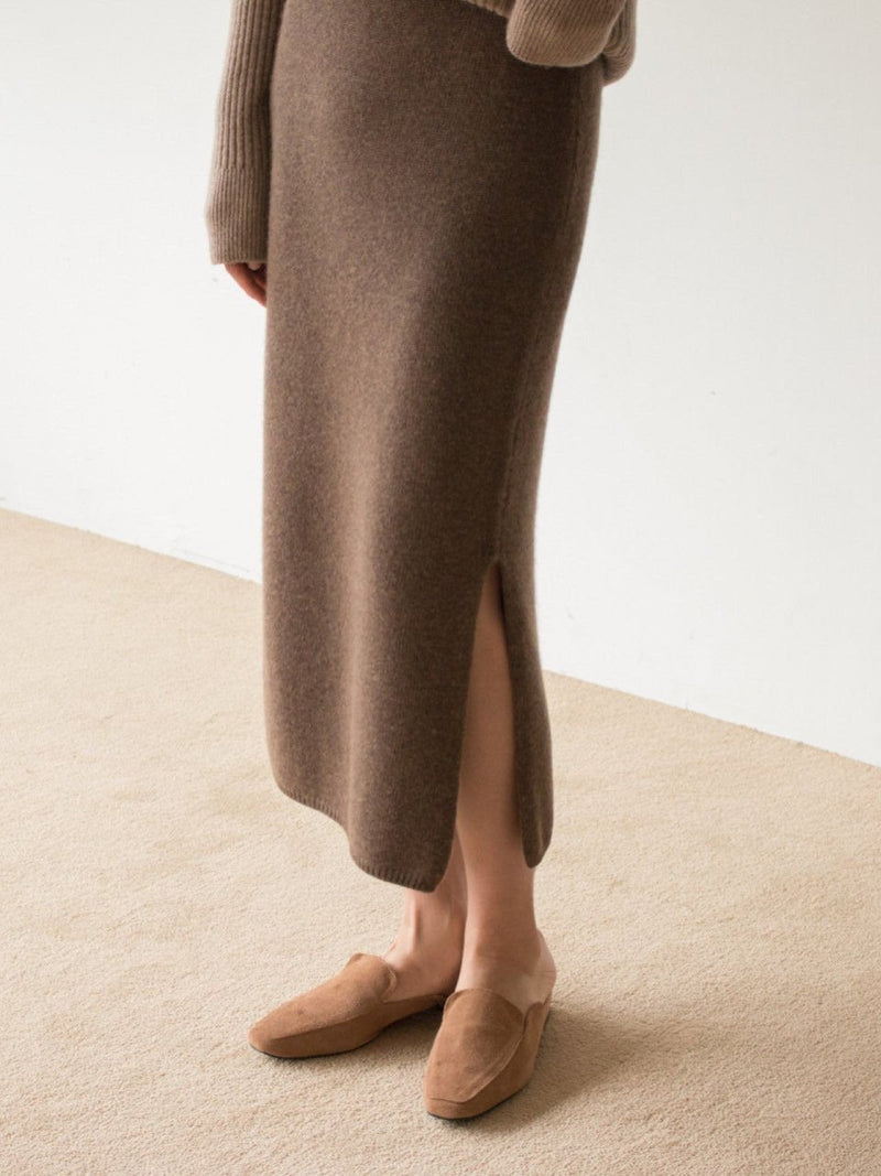 WOOL CASHMERE KNIT SKIRT WITH SLIT
