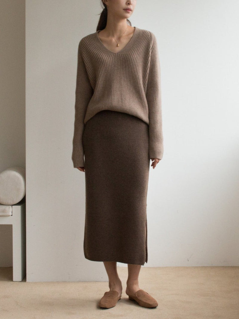 WOOL CASHMERE KNIT SKIRT WITH SLIT