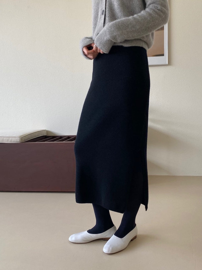 WOOL CASHMERE KNIT SKIRT WITH SLIT