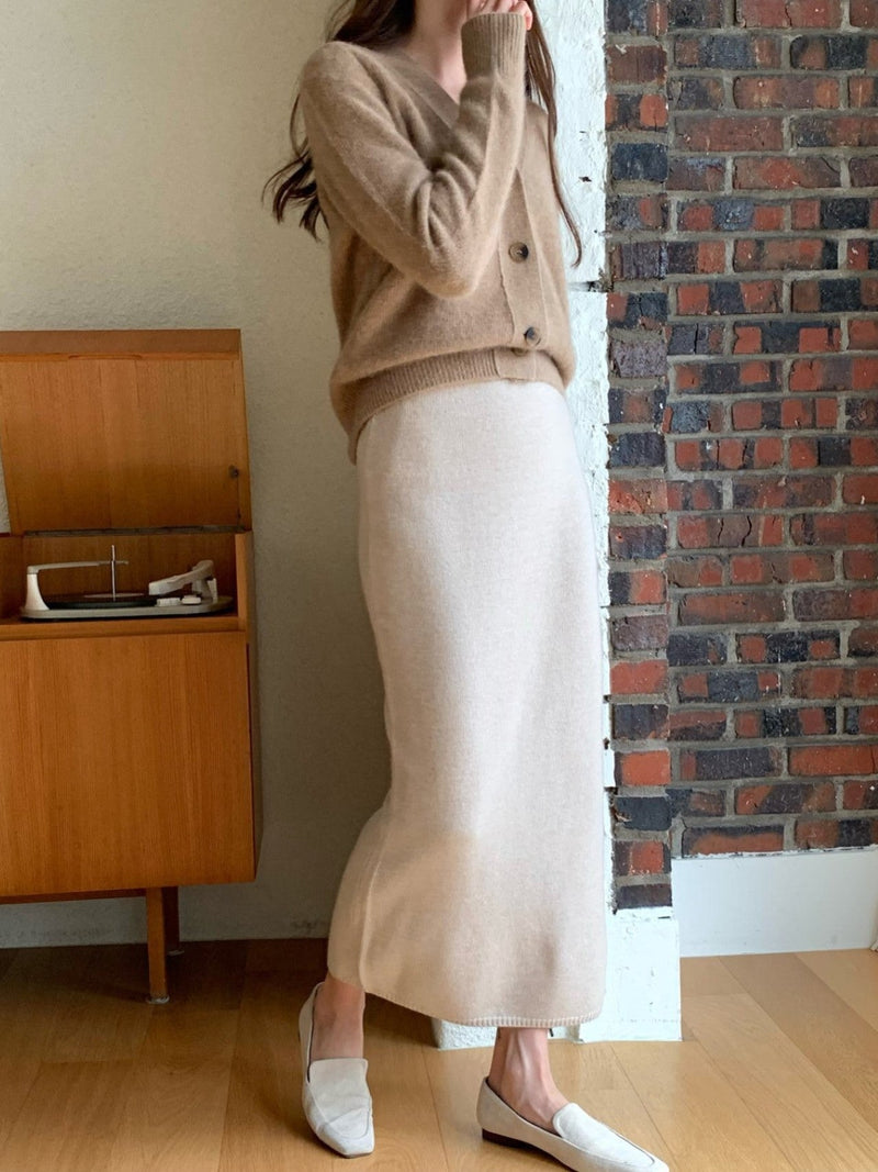WOOL CASHMERE KNIT SKIRT WITH SLIT