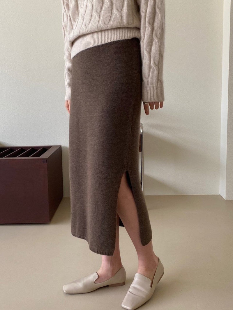WOOL CASHMERE KNIT SKIRT WITH SLIT