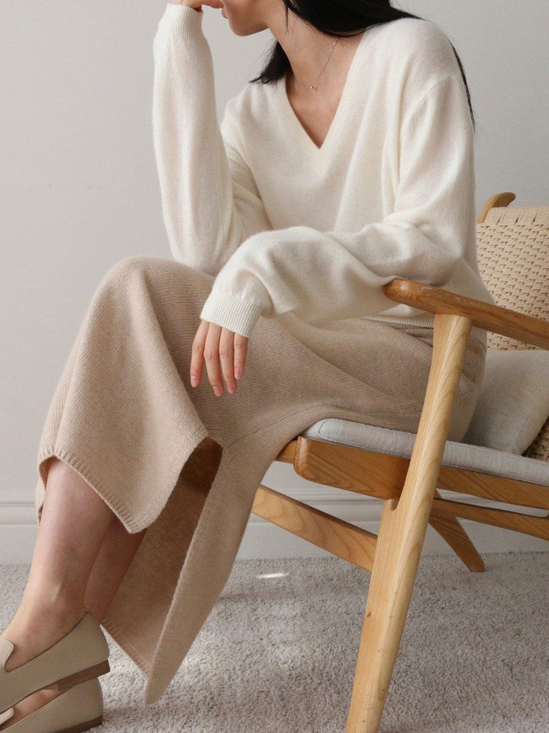 WOOL CASHMERE KNIT SKIRT WITH SLIT