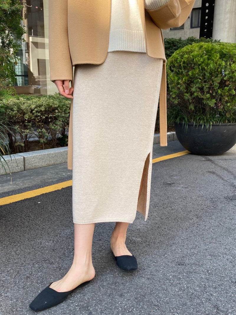 WOOL CASHMERE KNIT SKIRT WITH SLIT
