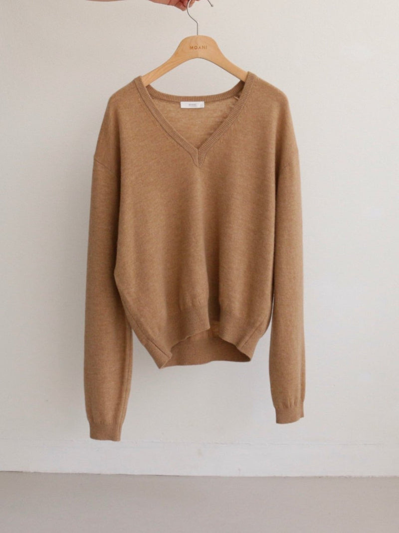 WOOL CASHMERE V-NECK TOP