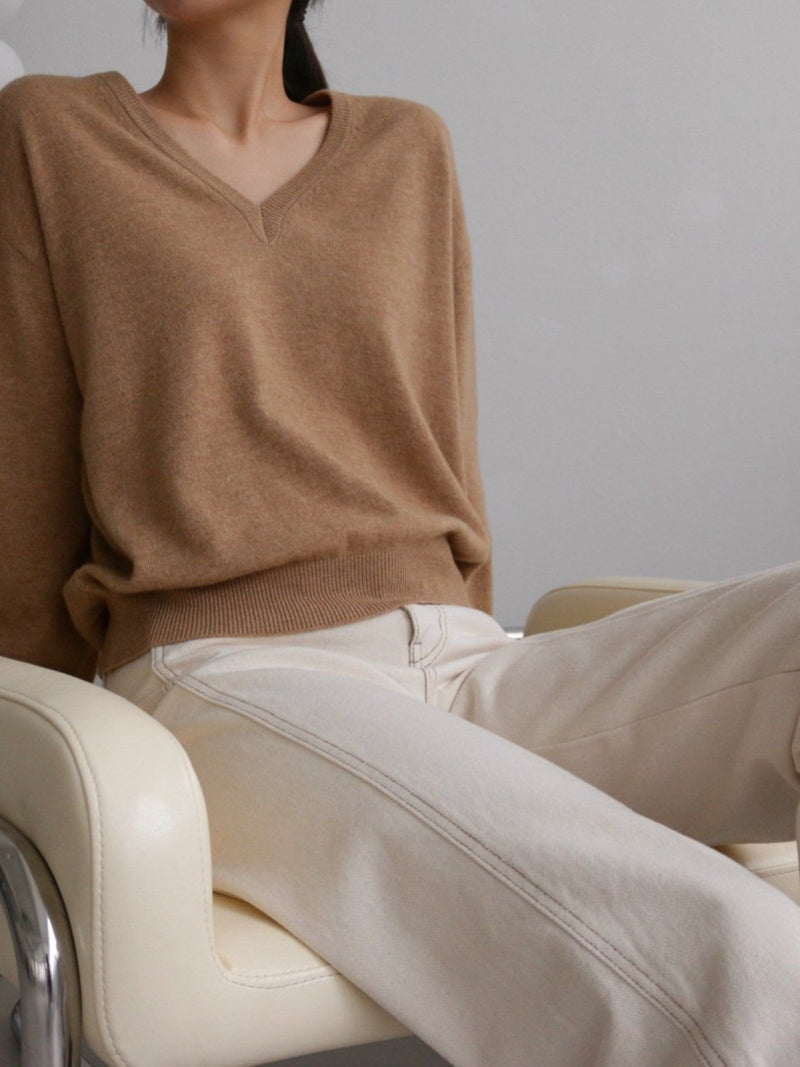 WOOL CASHMERE V-NECK TOP