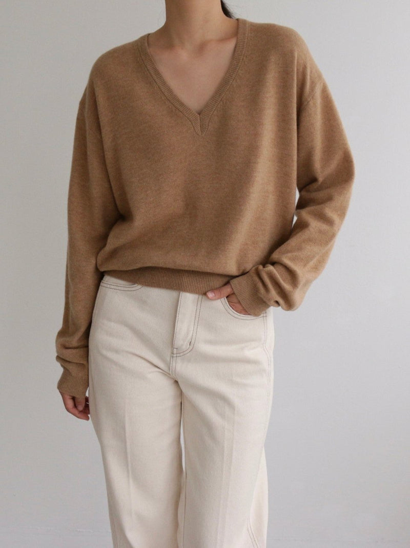 WOOL CASHMERE V-NECK TOP