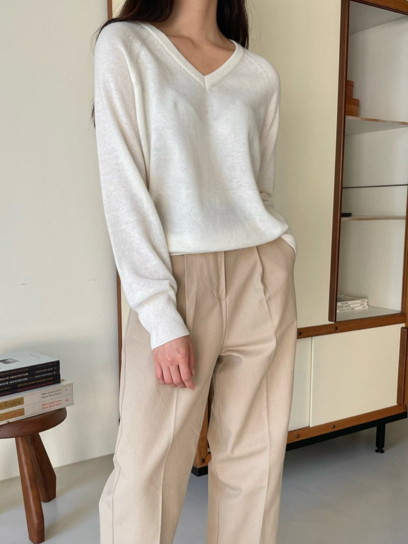 WOOL CASHMERE V-NECK TOP