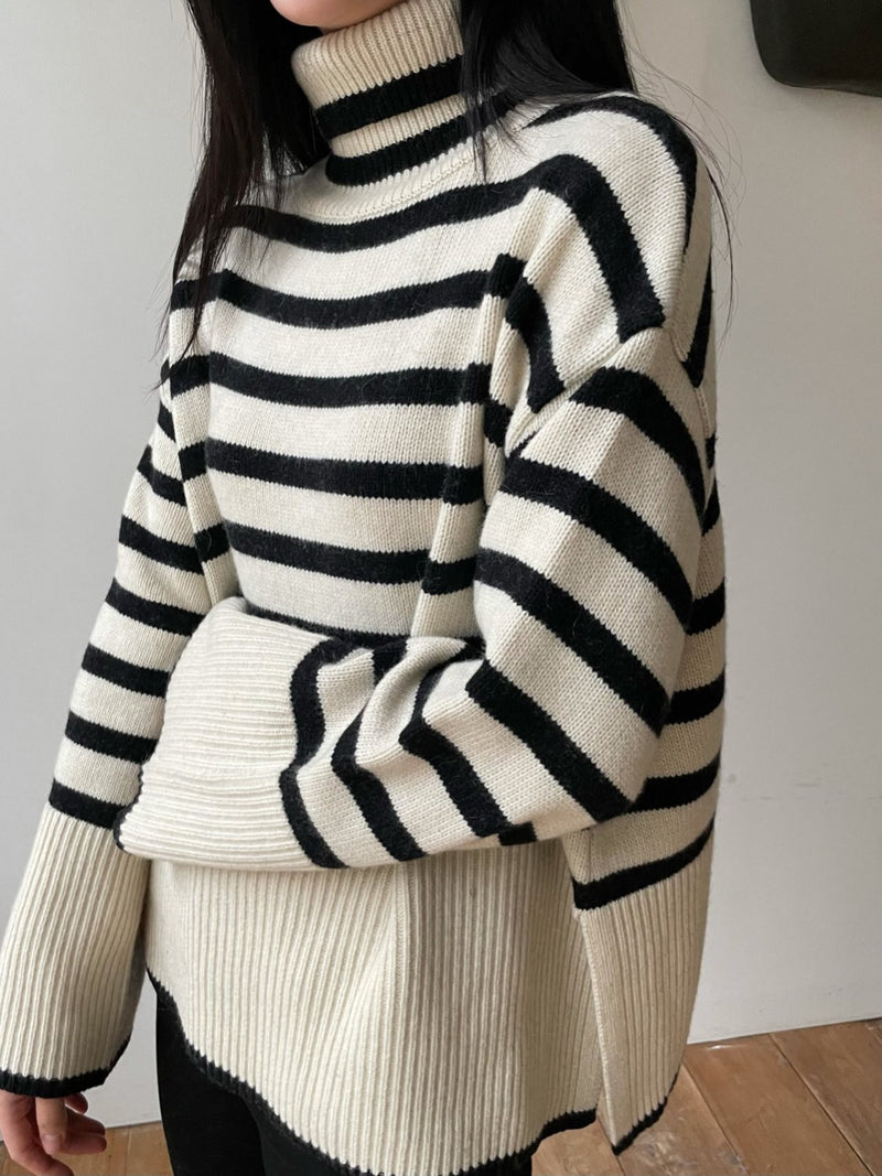 WOOL STRIPED TURTLENECK SIDE SLIT KNIT