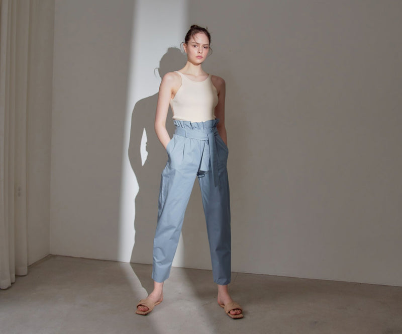 RUFFLE BELTED TROUSERS