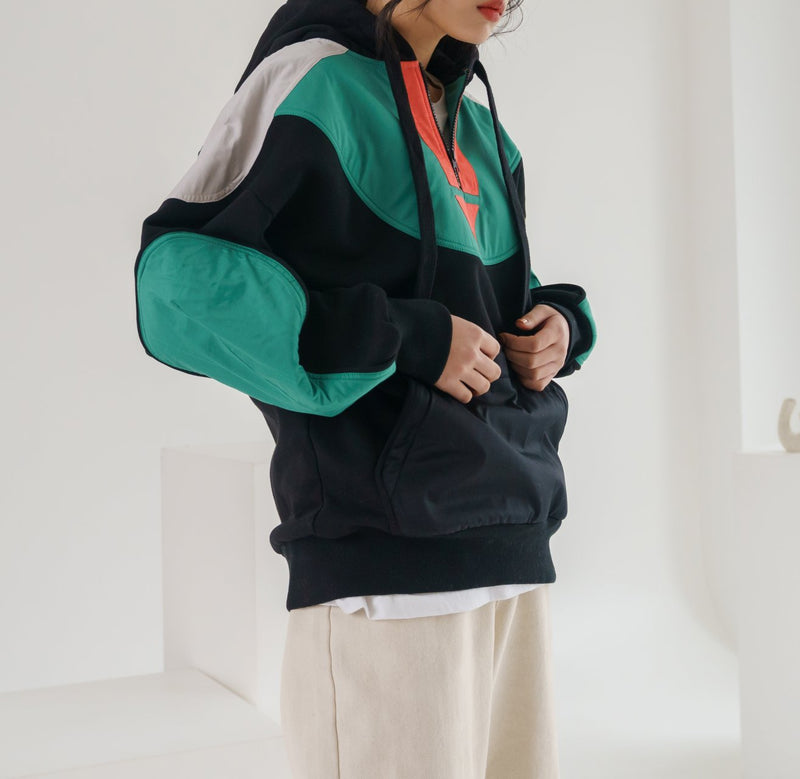 CELL BLENDING MULTI-COLOR HOODIE