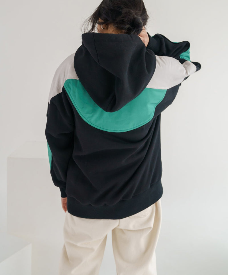CELL BLENDING MULTI-COLOR HOODIE
