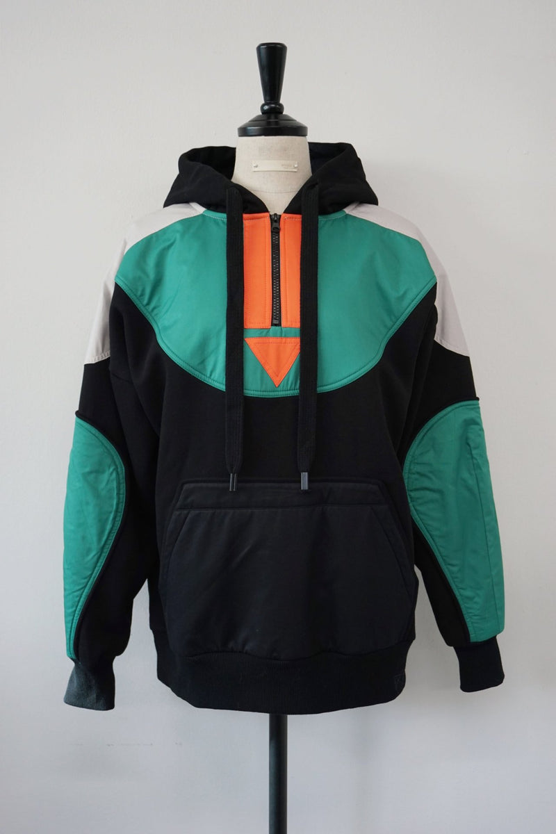 CELL BLENDING MULTI-COLOR HOODIE