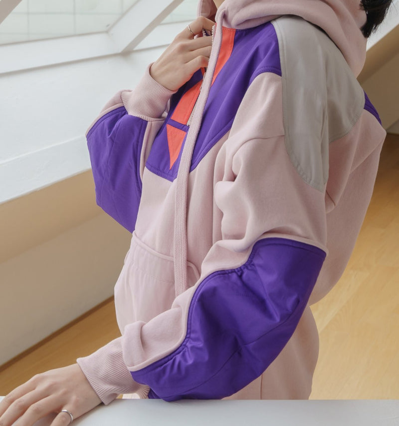 CELL BLENDING MULTI-COLOR HOODIE