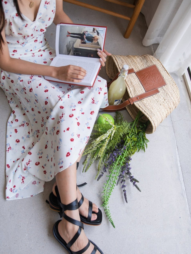 FLORAL DRESS WITH CROSS OVER NECKLINE