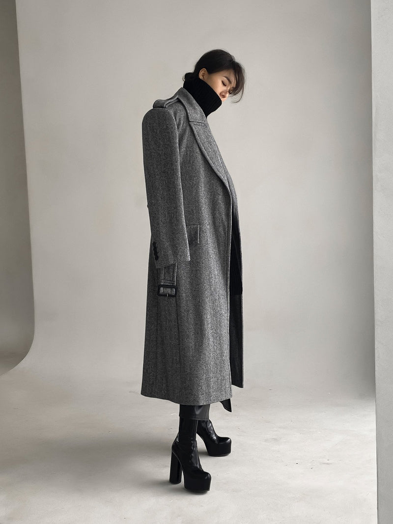 OVERSIZED HERRINGBONE BELTED COAT