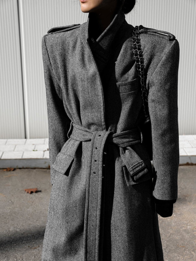 OVERSIZED HERRINGBONE BELTED COAT